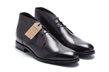 Loake Black Hand Painted Calf Chukka Boots: `Myers B` UK 9.5 F US 10.5 EU 43.5