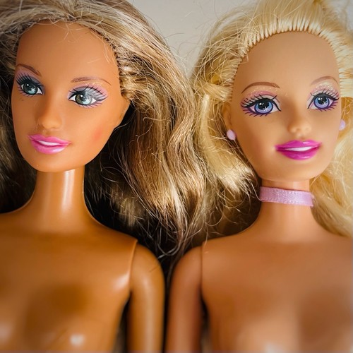 Vintage barbie doll bundle - barbie,