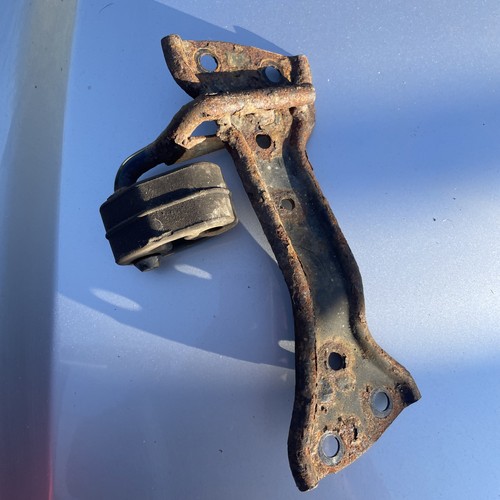 Lupo exhaust bracket - vw,