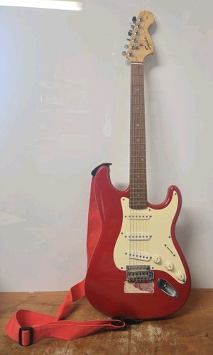 Squire strat fender - strat, by