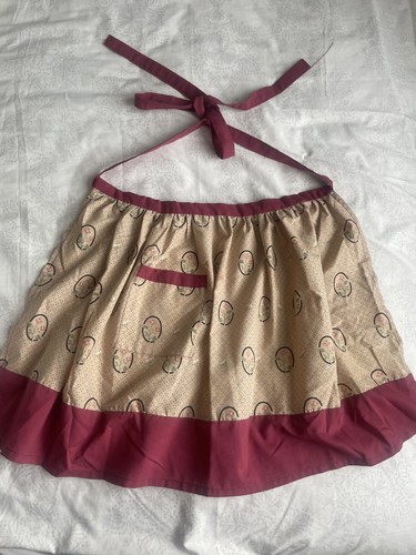 Vintage trad wife retro 1970s - trad,