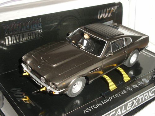 Scalextric c4239 aston - scalextric,