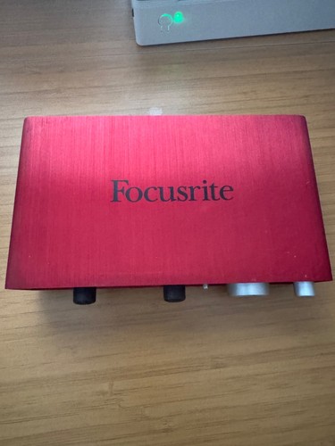 Focusrite scarlett 2i2 usb - scarlett,