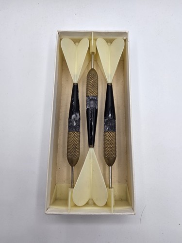 Vintage dorwin brass darts - dorwin,