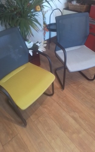 Slightly used orangebox - orangebox, chairs