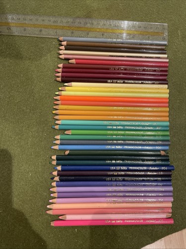 Lot prismacolor scholar - of, 38