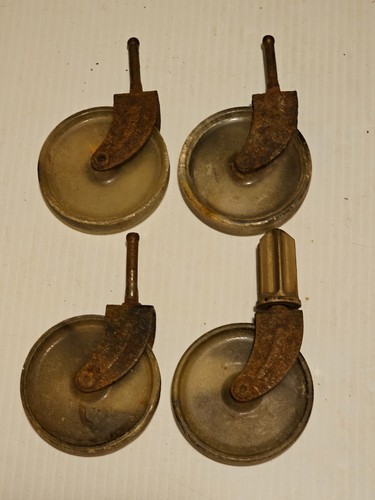Vintage old wheels casters - old,