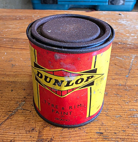 Vintage dunlop tyre rim - tyre,