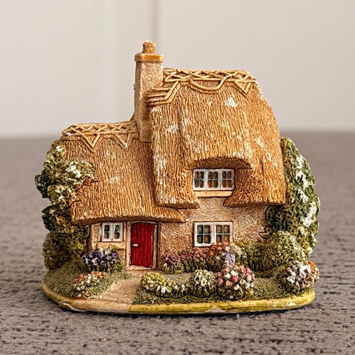 Lilliput lane mother - lilliput, mother’s