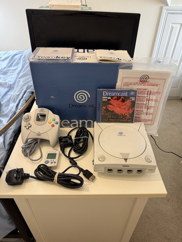 Sega dreamcast console - sega,