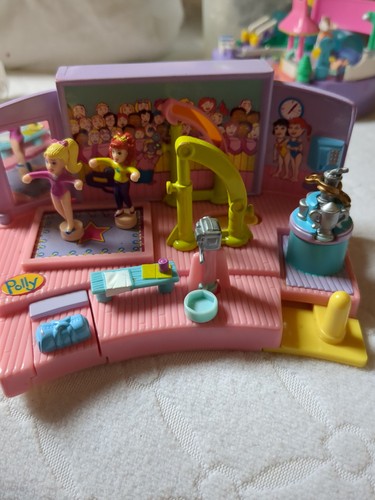 Polly pocket gym - polly,