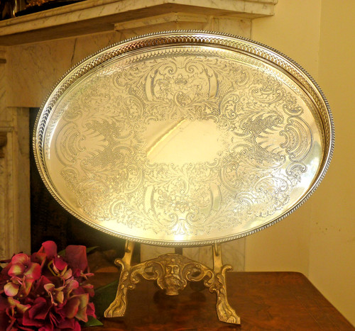 Silver plated tray cavalier - plated,