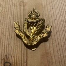  Tyneside Irish Cap Badge