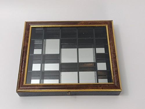 Vintage small wooden - small,
