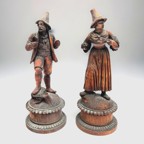 Pair antique carving carved - carving,