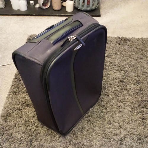 Tripp medium suitcase pull - tripp,