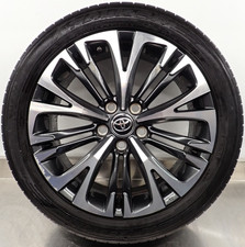 TOYOTA YARIS CROSS 18" GREY