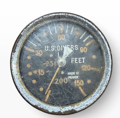 Divers wrist type depth - us,