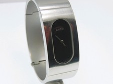 VINTAGE GUCCI 2400L WOMEN'S