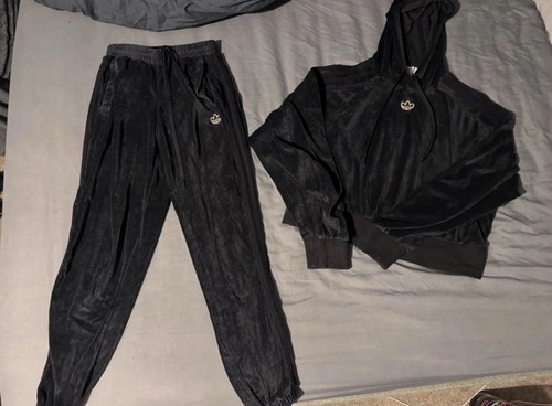 Adidas dark grey and black - dark,