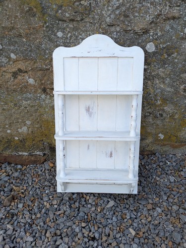 Vintage white wooden wall - vintage,