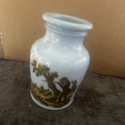 Prattware paste pot - paste,