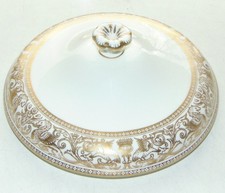 Wedgwood Gold Florentine Lid