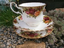 ROYAL ALBERT OLD COUNTRY ROSES