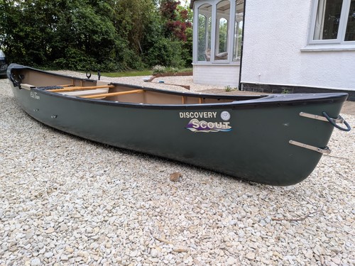 Old town discovery scout canoe - old,