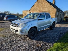Toyota Hilux 3.0 Invincible -