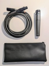 Shure SM57 Cardioid Dynamic Instrument Microphone with 3m Roland XLR Cable