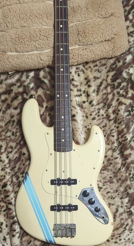 Fender jazz bass - fender, in