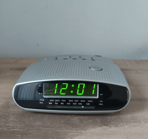 Morphy richards radio - morphy,