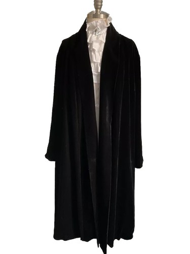 Vintage black velvet coat - black, size