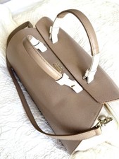 Furla design Taupe & White