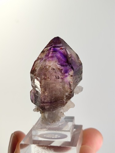 Quartz amethyst window - 🔥,