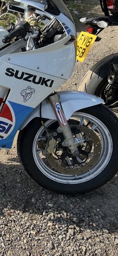 Suzuki 500 rg400 front - suzuki,