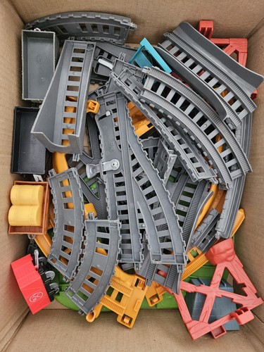 Thomas the tank engine tracks - tank,