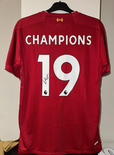 Trent  Alexander-Arnold signed