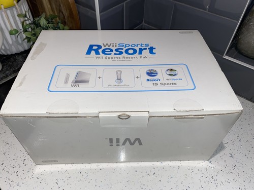 Boxed wii sports - 🙇🏻,