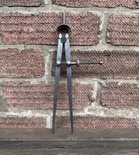 Vintage 10” Moore & Wright