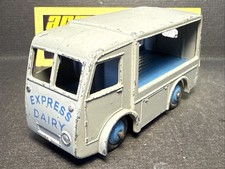 1949-60 Dinky Toys 30v NCB