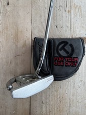 Scotty Cameron Futura Putter