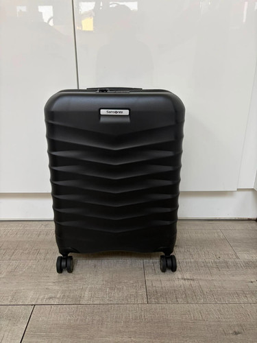 Cabin size hard - size, samsonite