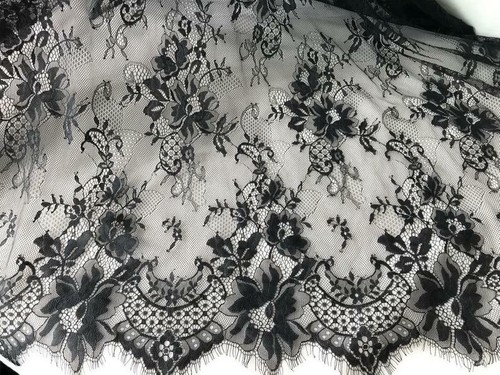 Wide black flower - 57",