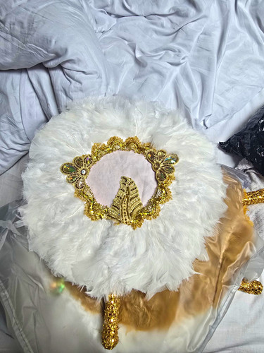 White feather fan with - white,
