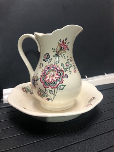 Floral hand painted white - floral,