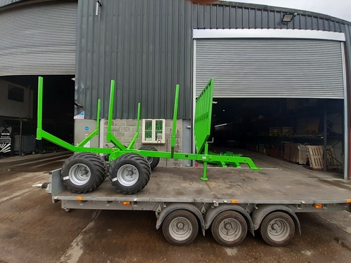 Telescopic timber trailer - telescopic,