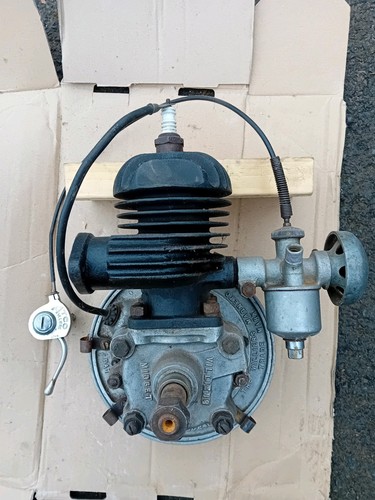 Villiers midget engine - engine, stamped
