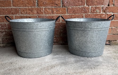Set round aged - of, 2